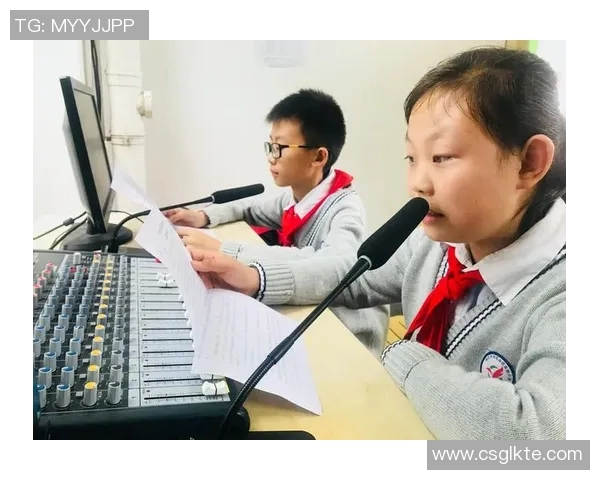 中国足球星星点灯:点燃希望的火种照亮未来之路 中国足球星星点灯:点燃希望的火种照亮未来之路