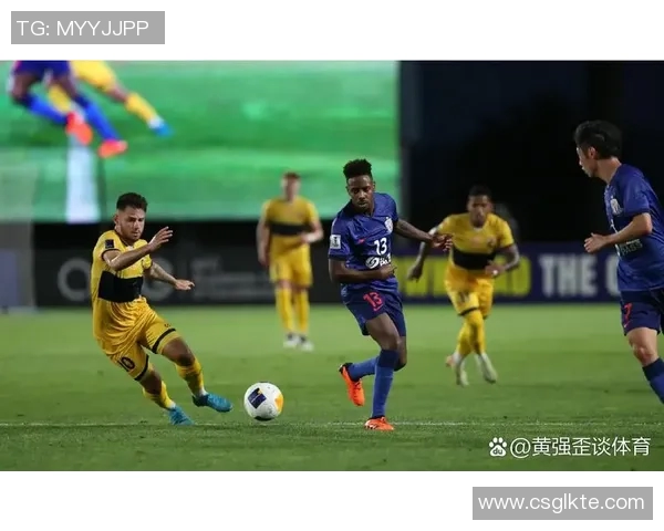 德哥足球球星的传奇人生与绿茵赛场辉煌荣耀